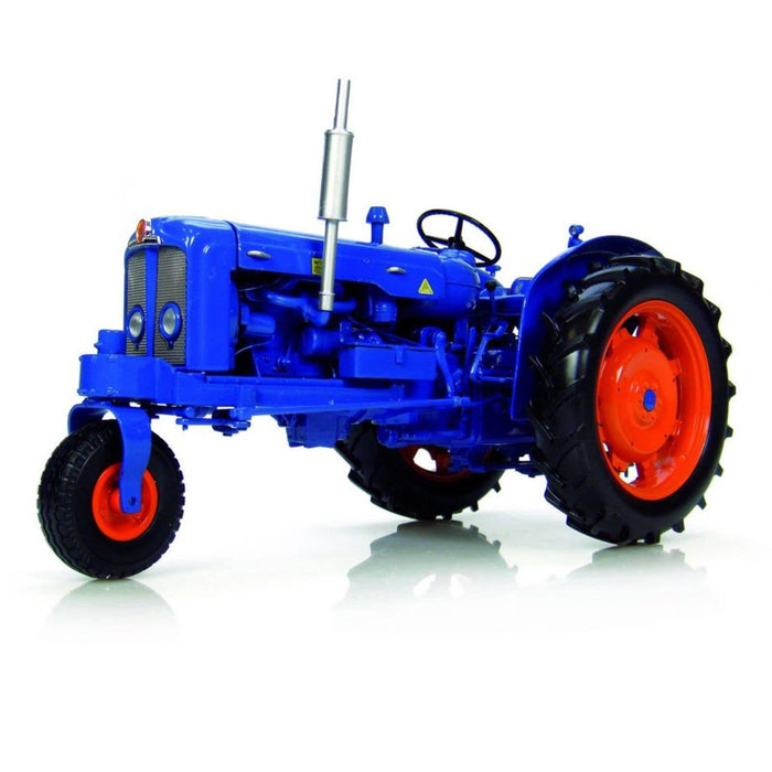 Fordson Super Major Row Crop Collectors model 1:16 Scale - THE CO-OP