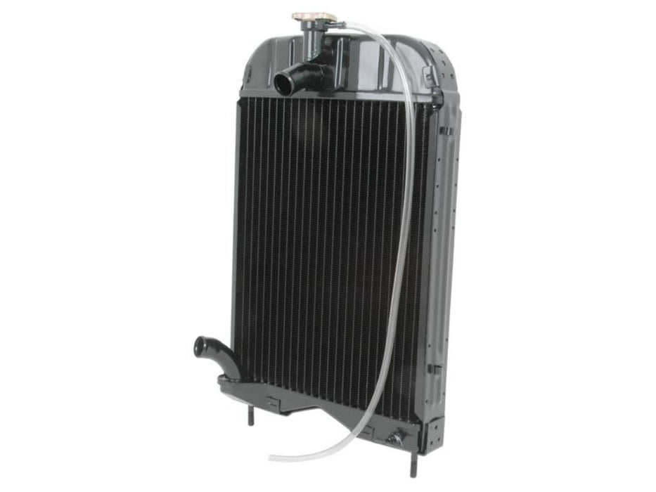 Radiator – Suitable for Massey Ferguson 133, 135, 145, 148 & Perkins