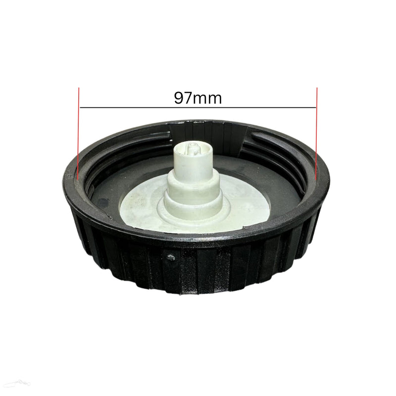 Image of 600l diesel tank lid