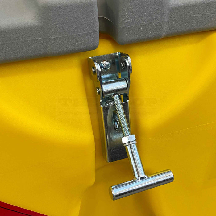 Carry Diesel Tank cover lock latch  in open position