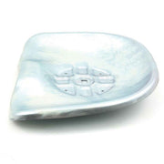Pan style seat with single bolt mount side view